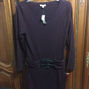 Burgundy sweater dress w/ a black belt size L nwt